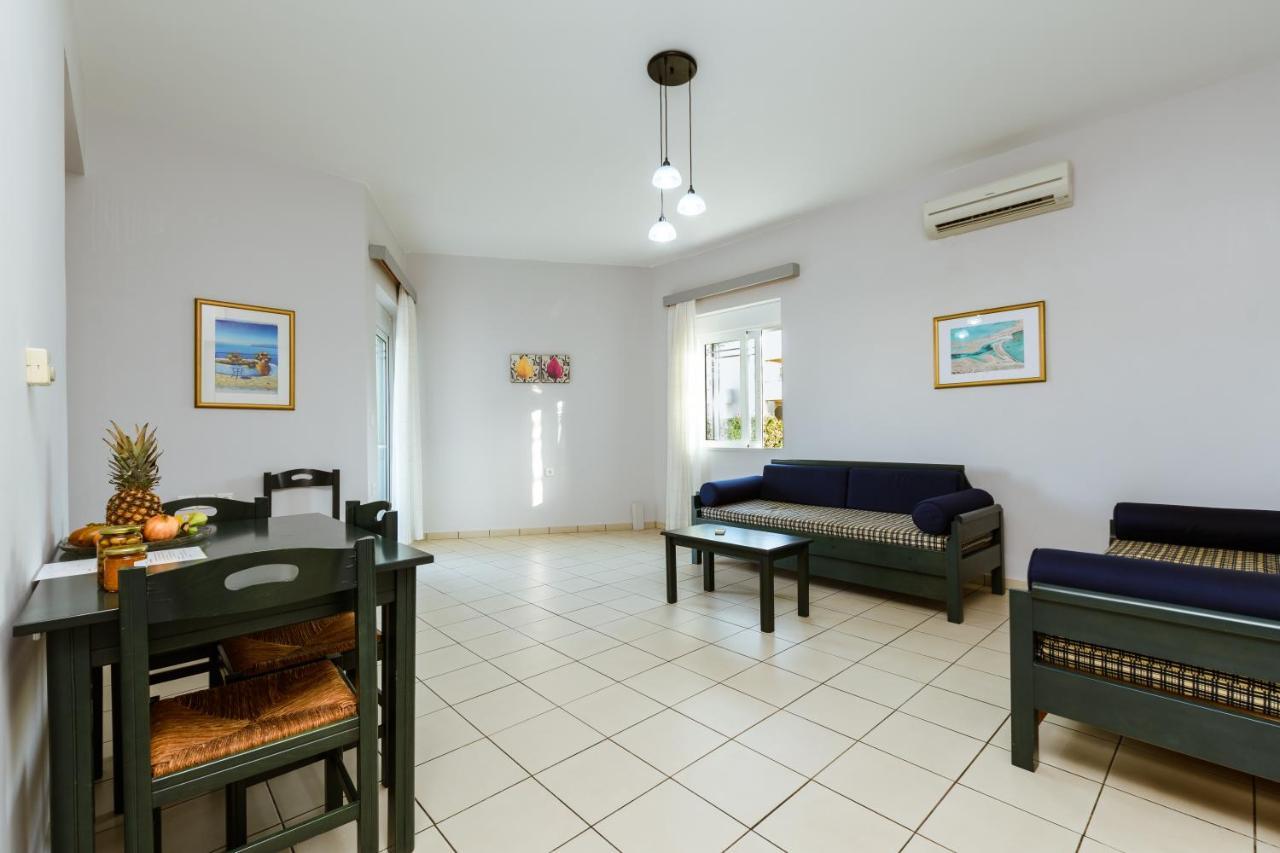 Gelina Apartments Платаньяс Екстер'єр фото